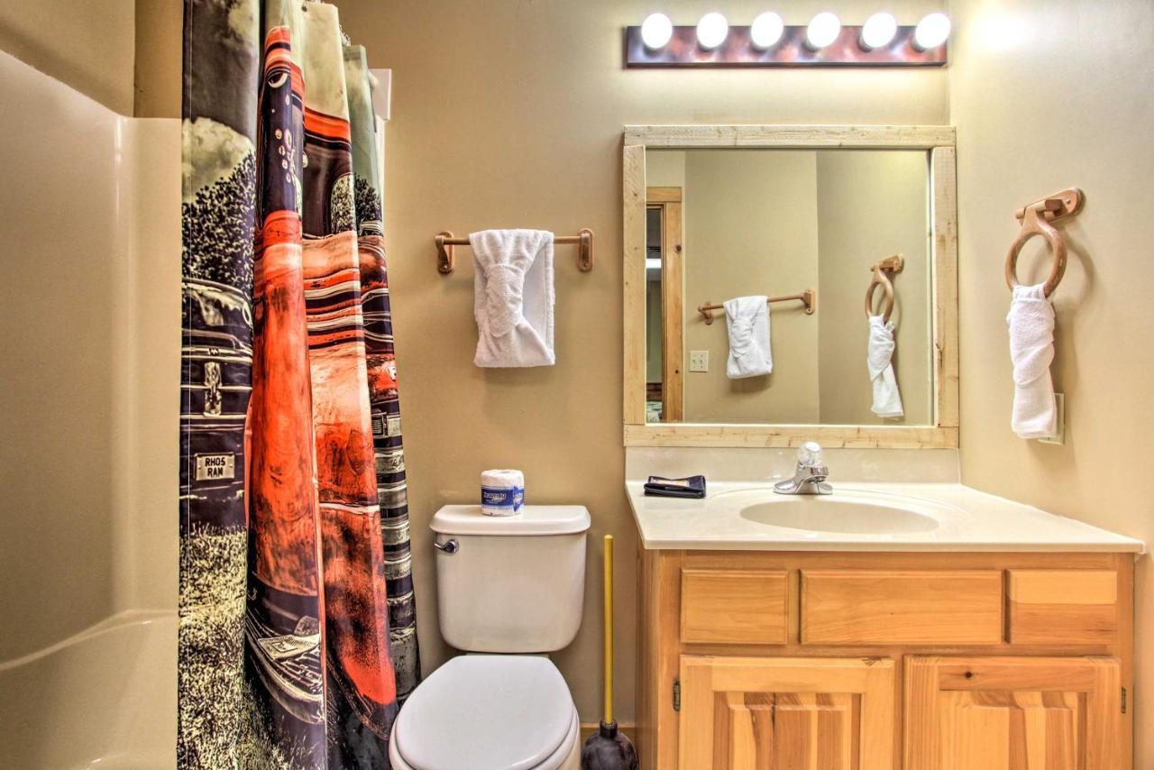 Pigeon Forge Cabin With Hot Tub And Mountain Views! Luaran gambar